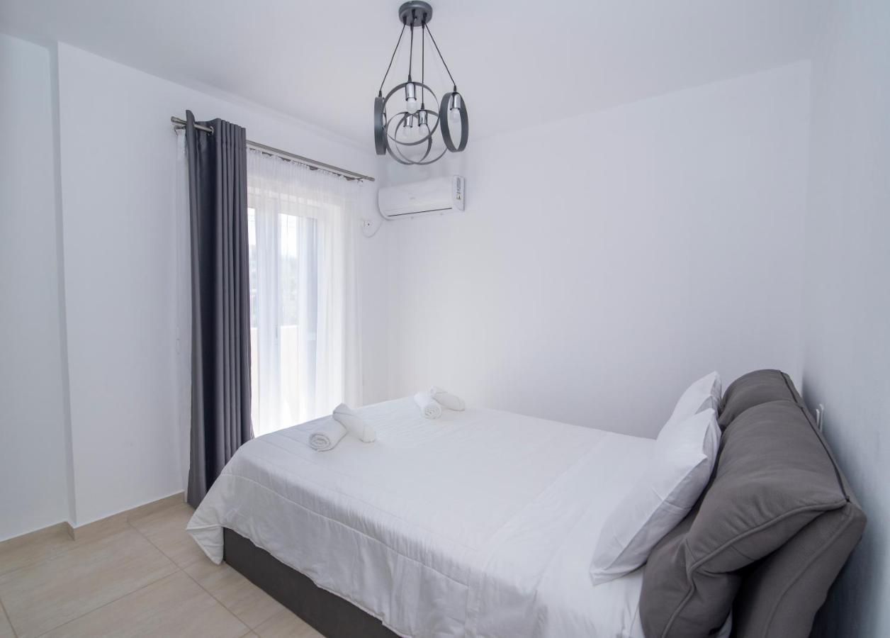 Mary'S Luxury Apartment Elaia. Elia  Bagian luar foto